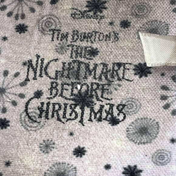 The Nightmare Before Christmas Slip-On Loafer Shoes Wms Sz 6.5 Hologram Holiday - Picture 9 of 10